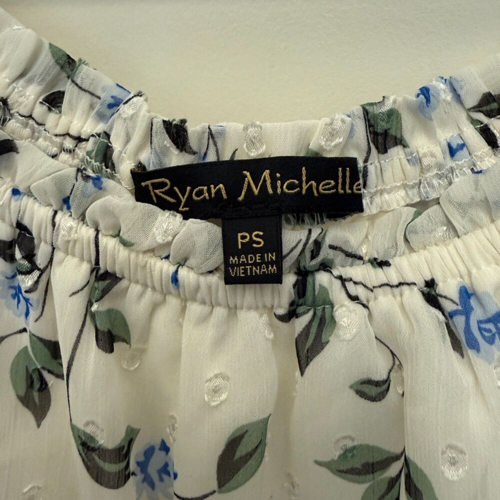 Ryan Michelle White Blue Floral Off Shoulder Smocked Waist Dress PS - Picture 3 of 7